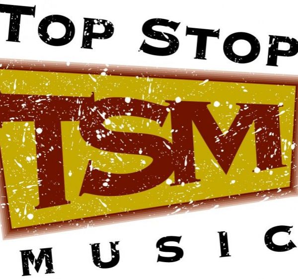 Top Stop Music arrasa en Premios Juventud con siete nominaciones