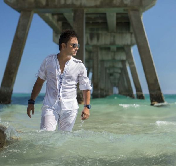 Nacho Acero regresa de gira promocional a Miami