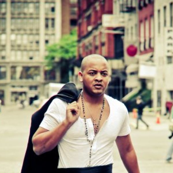 Wason Brazobán regresa a Nueva York con su gira "Las Madres USA"